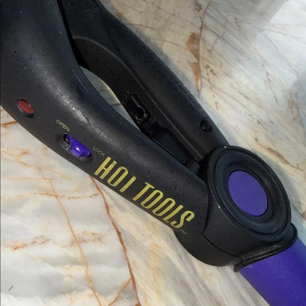 Hot Tools Professional Deep Waver Black Silver Triple Barrel Hair Iron Hairwaver